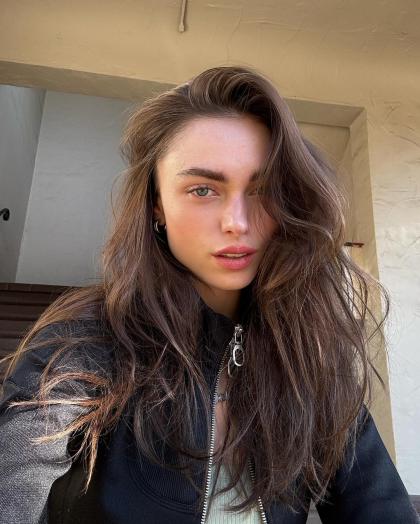 Charleen Weiss photo 1501