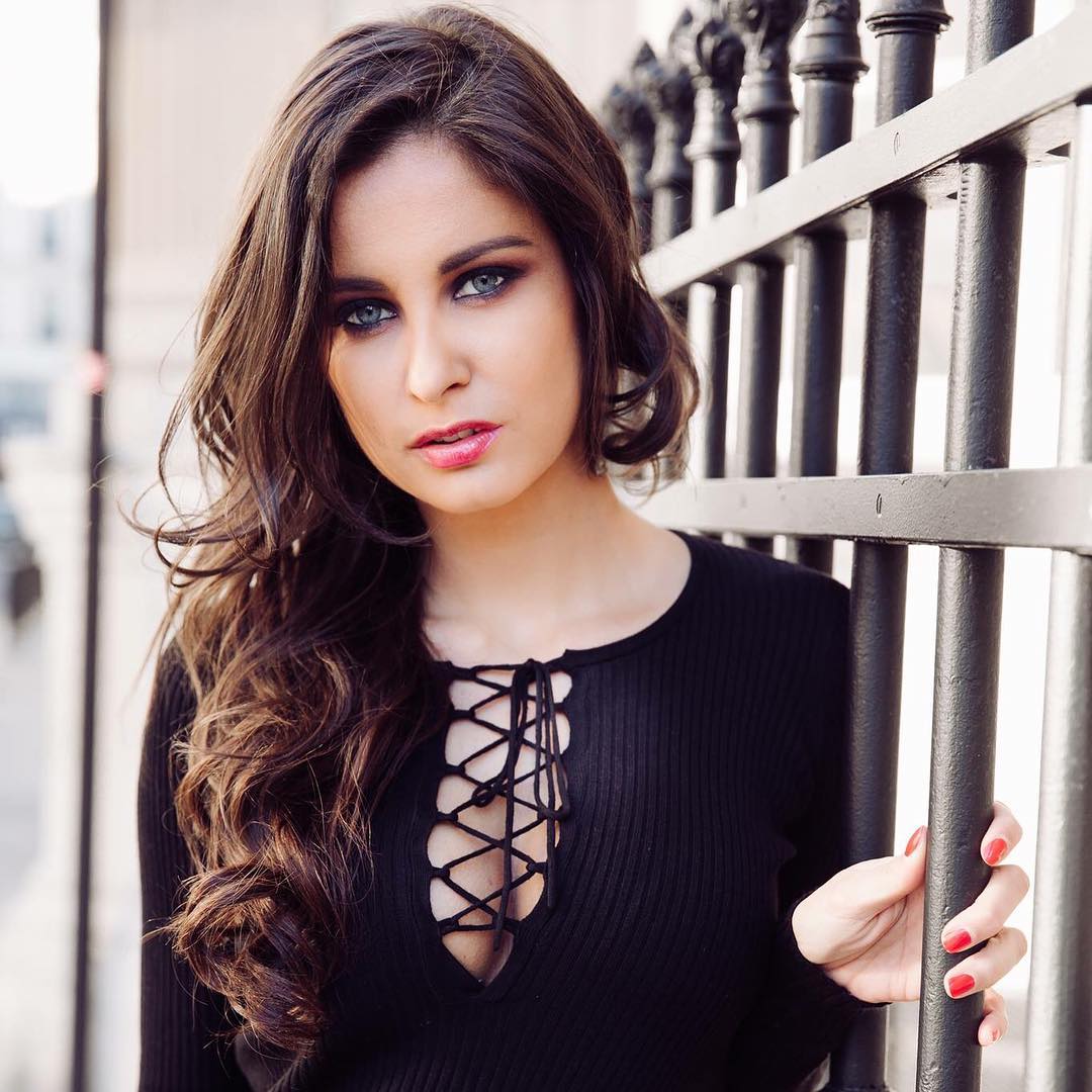 Malika Menard #119255