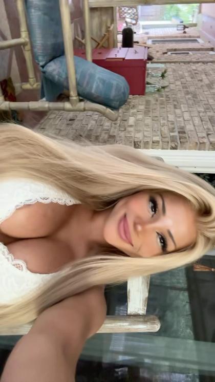 Bronze Goddess photo 36324