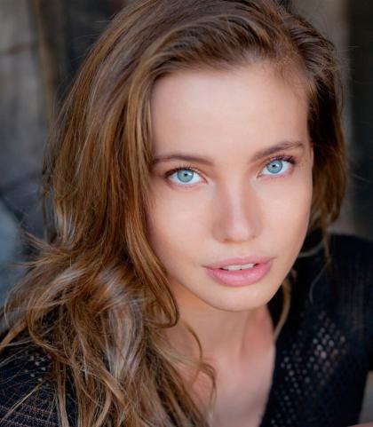 Stephanie Corneliussen photo 241829