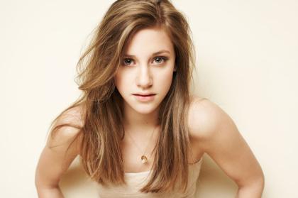 Lili Reinhart photo 119612