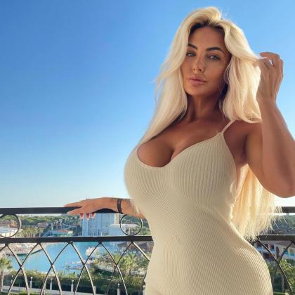 Debbie Clarkson photo 46643