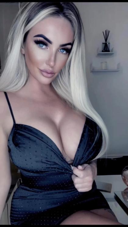 Debbie Clarkson photo 46674