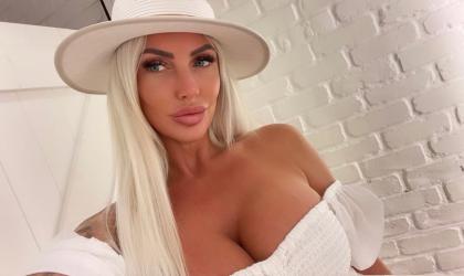 Debbie Clarkson photo 46720