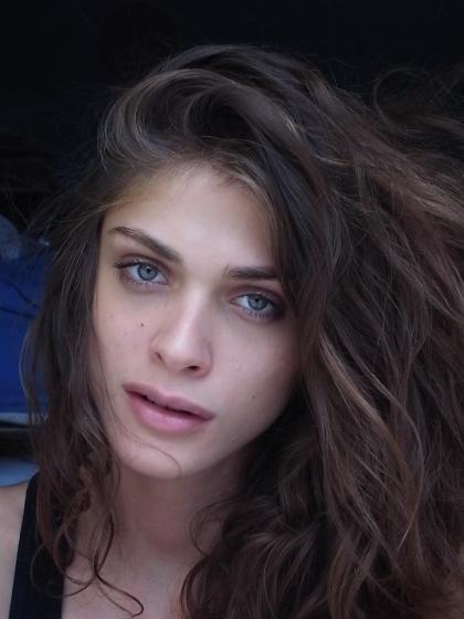 Elisa Sednaoui photo 120420