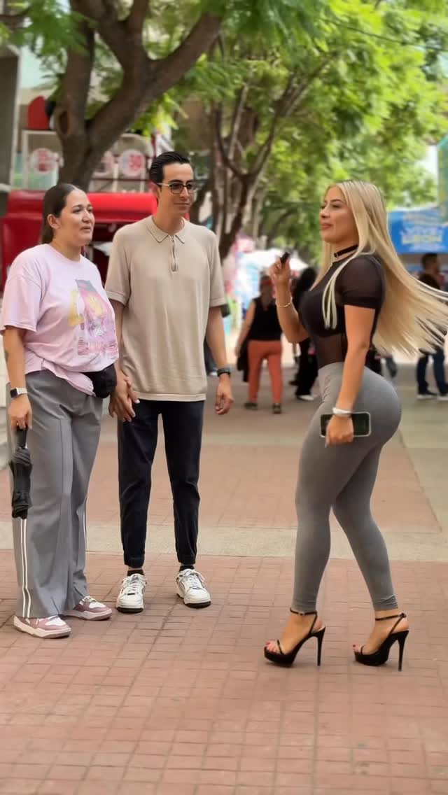 Alejandra Rojas #120701