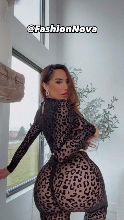 Debbie Ayoub photo 134