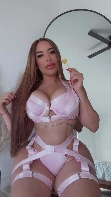 Debbie Ayoub photo 58