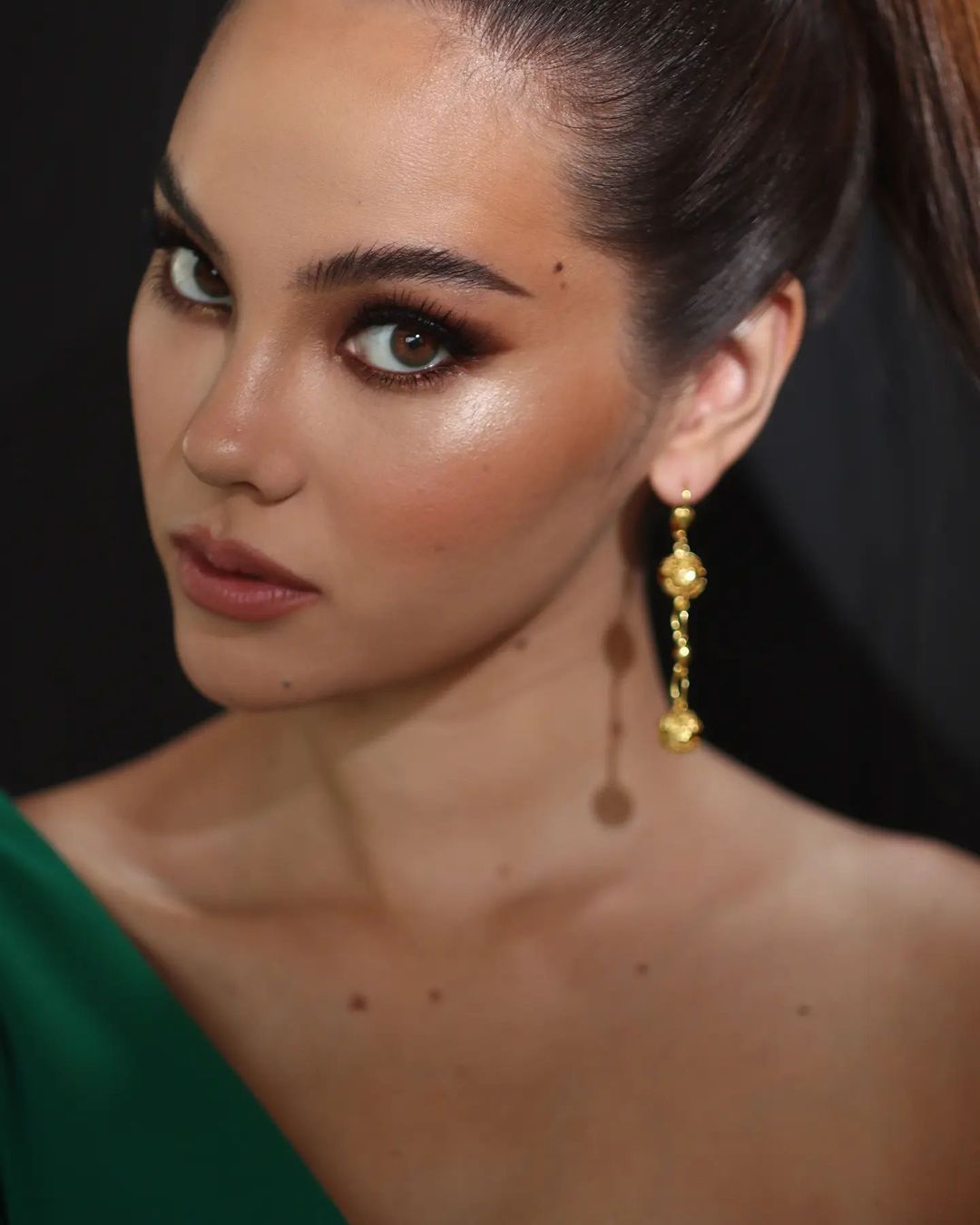 Catriona Gray #124505