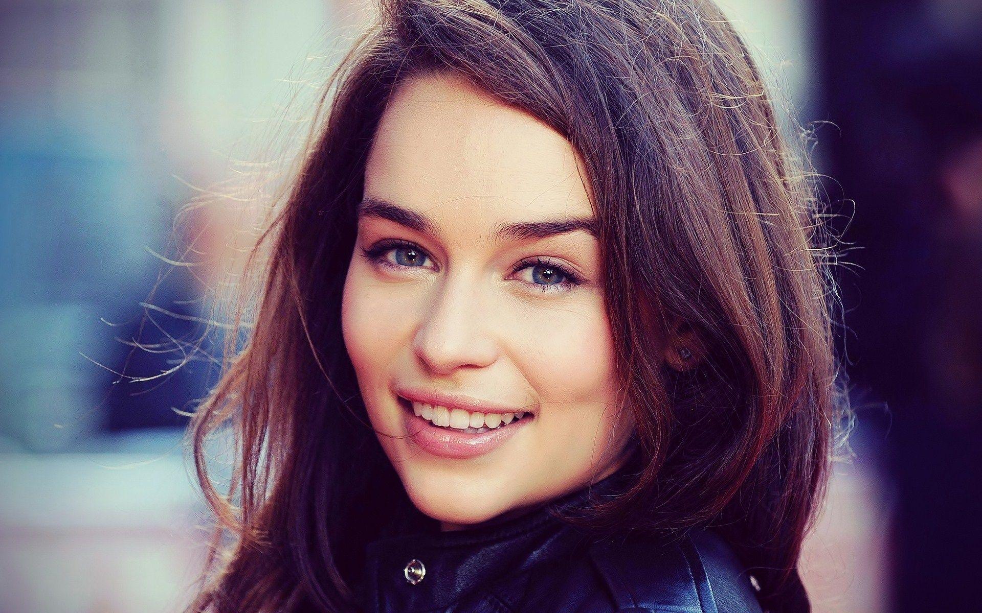Emilia Clarke #238974