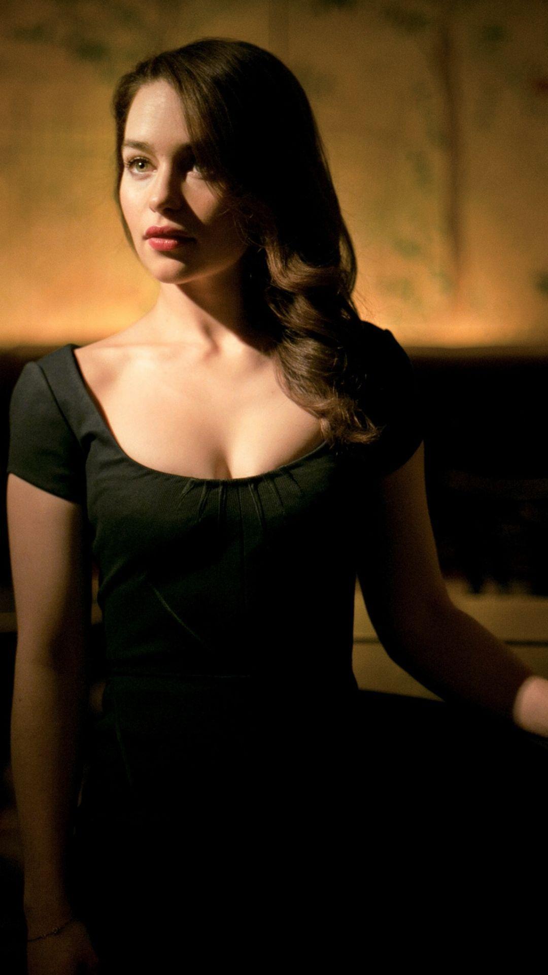 Emilia Clarke #239031