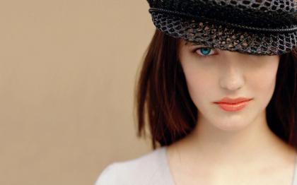 Emilia Clarke photo 238984