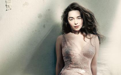 Emilia Clarke photo 238990
