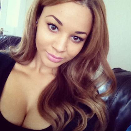 Courtnie Quinlan photo 125377