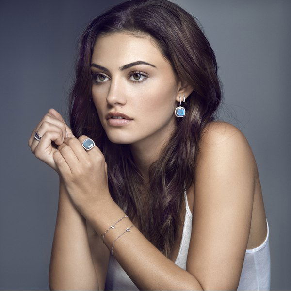 Phoebe Tonkin #127958