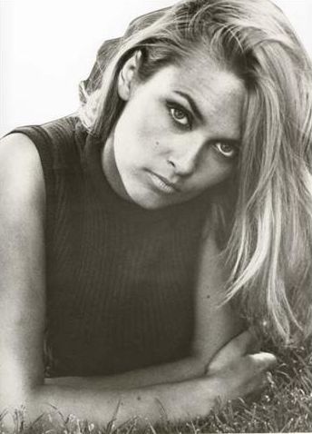 Alexandra Bastedo #128084