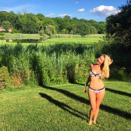 Noelle Foley photo 128479