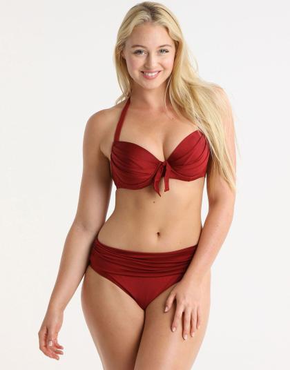 Iskra Lawrence