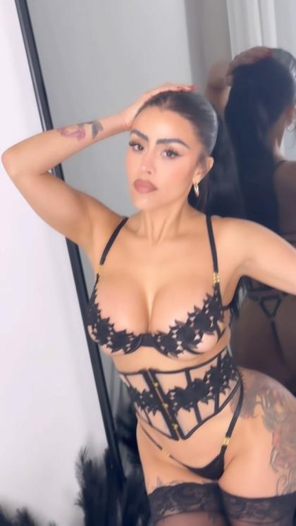 Chloe Saxon photo 37145