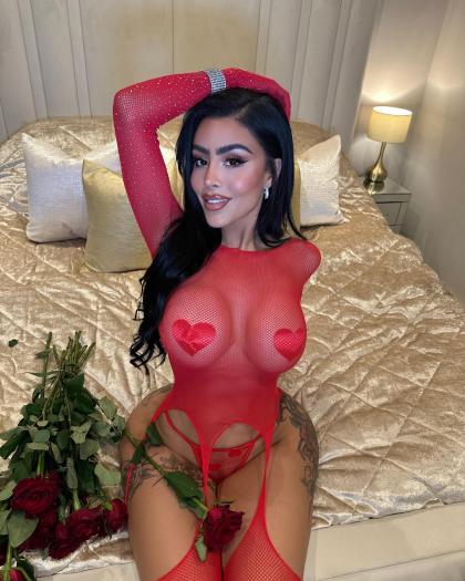 Chloe Saxon photo 37156