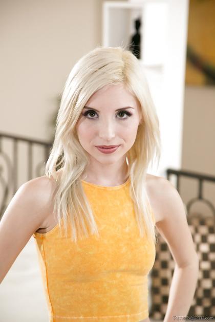 Piper Perri