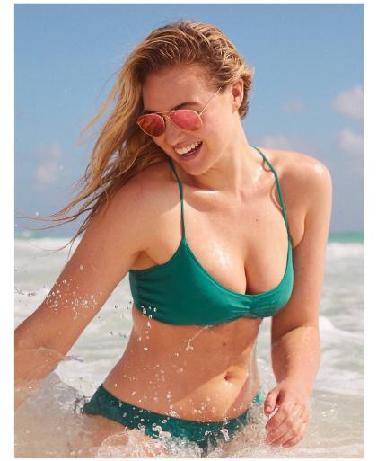 Iskra Lawrence photo 129896