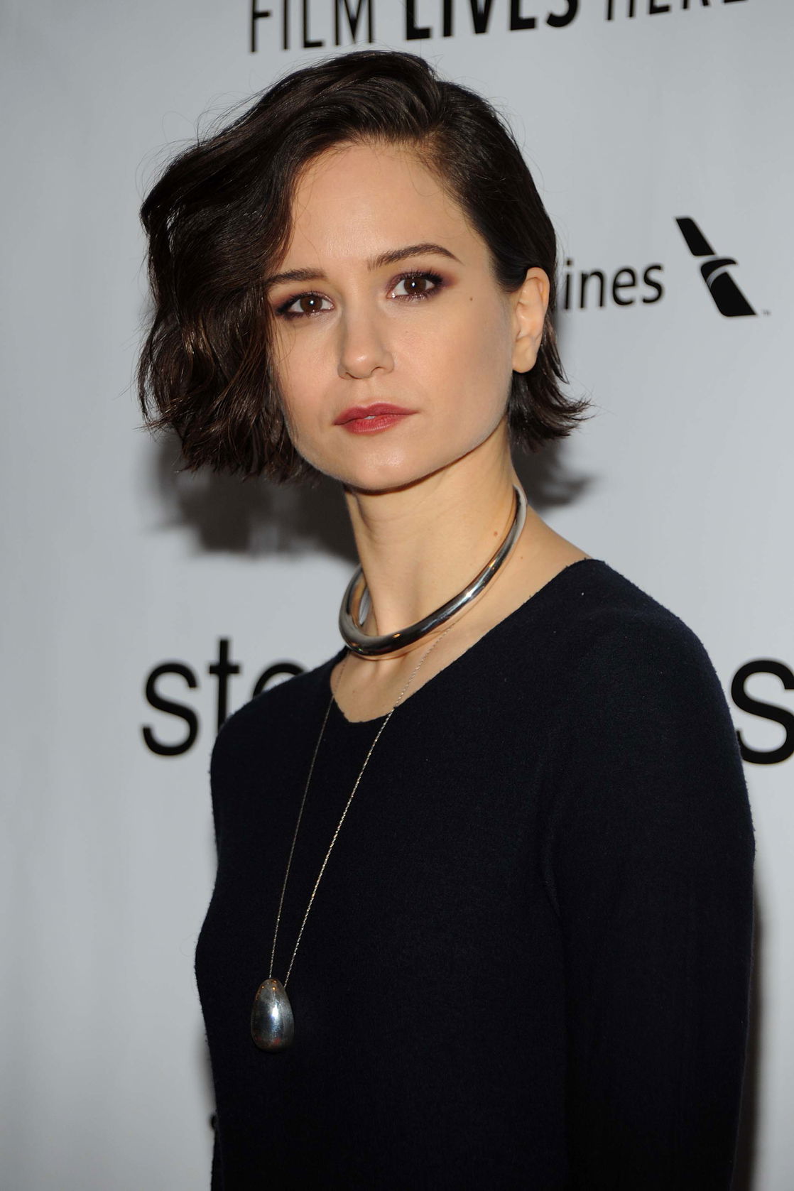 Katherine Waterston #129991