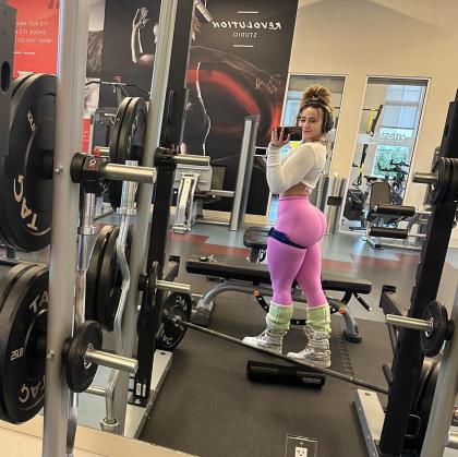 Danielle Cooper photo 37225