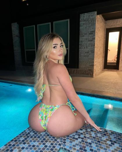 Faith Lianne photo 37399