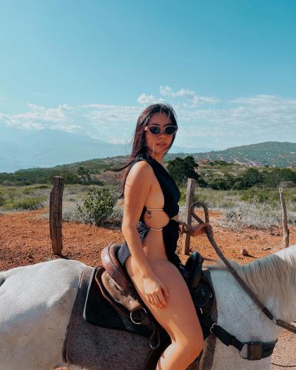 Karen Sedano photo 135907