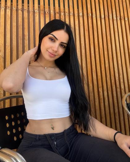 Mariana photo 136264