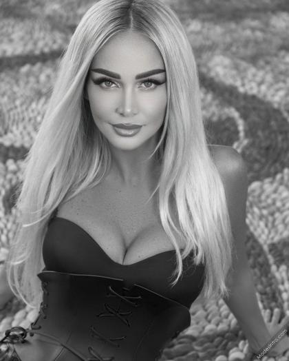 Victoria Lopyreva photo 259450