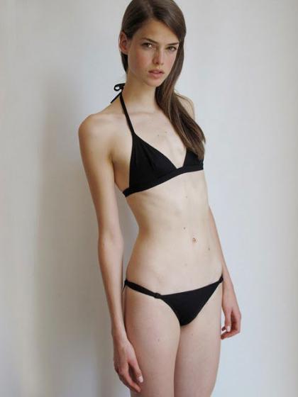 Julia Saner photo 137664