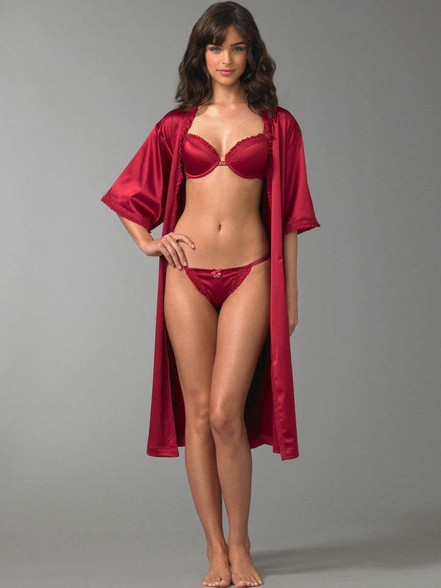 Fernanda Prada #140400