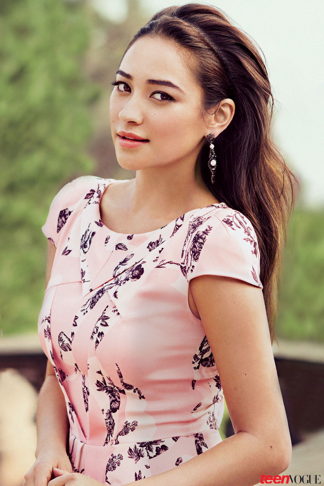 Shay Mitchell #140537