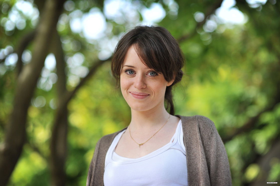 Claire Foy #140585