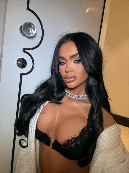 Hannah Olivia Kenyon photo 141442