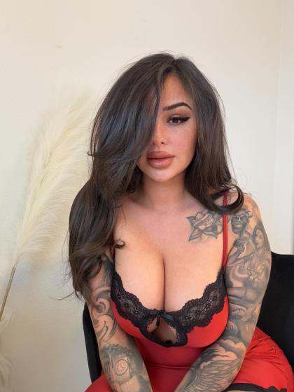 Jacqueline Valentine