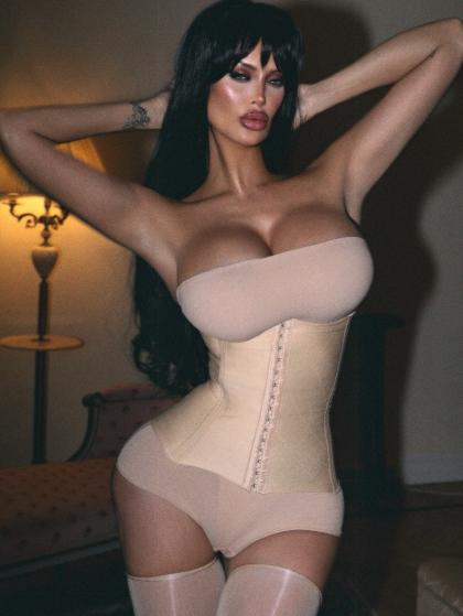 Nita Kuzmina photo 253490