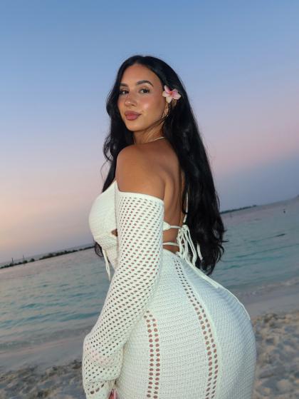 Lynn Kainoa photo 143690