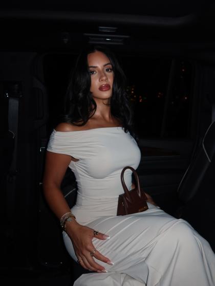 Lynn Kainoa photo 143740