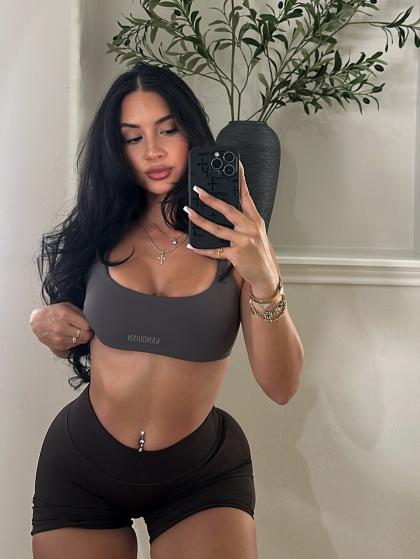 Lynn Kainoa photo 143768