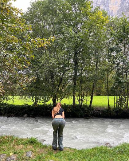 Mikaela Testa photo 143901