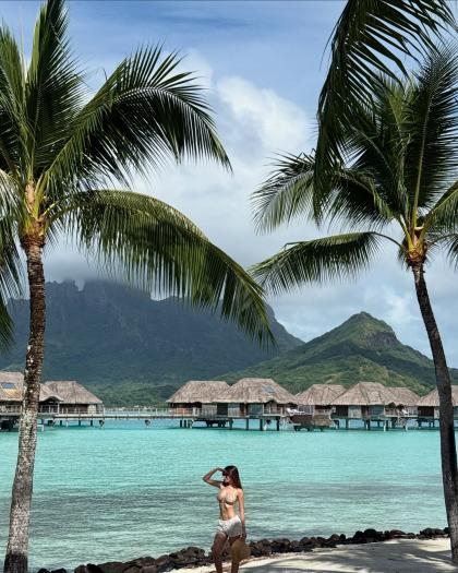 Mikaela Testa photo 144015