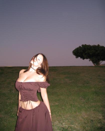 Mikaela Testa photo 144048