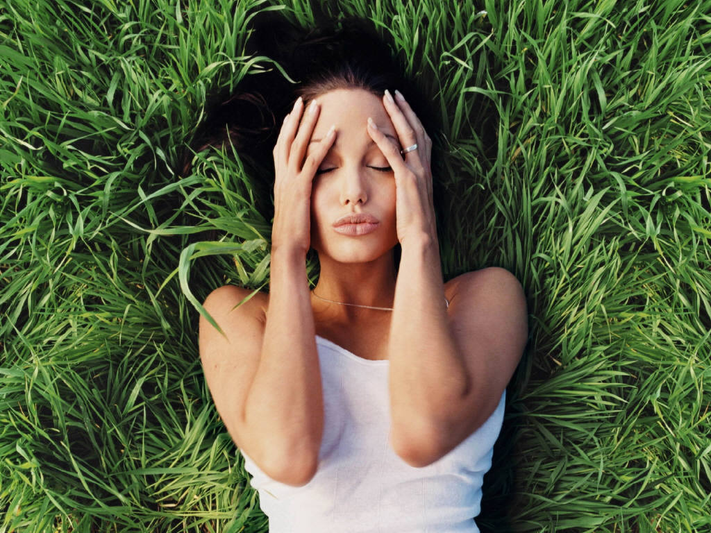 Angelina Jolie #28754