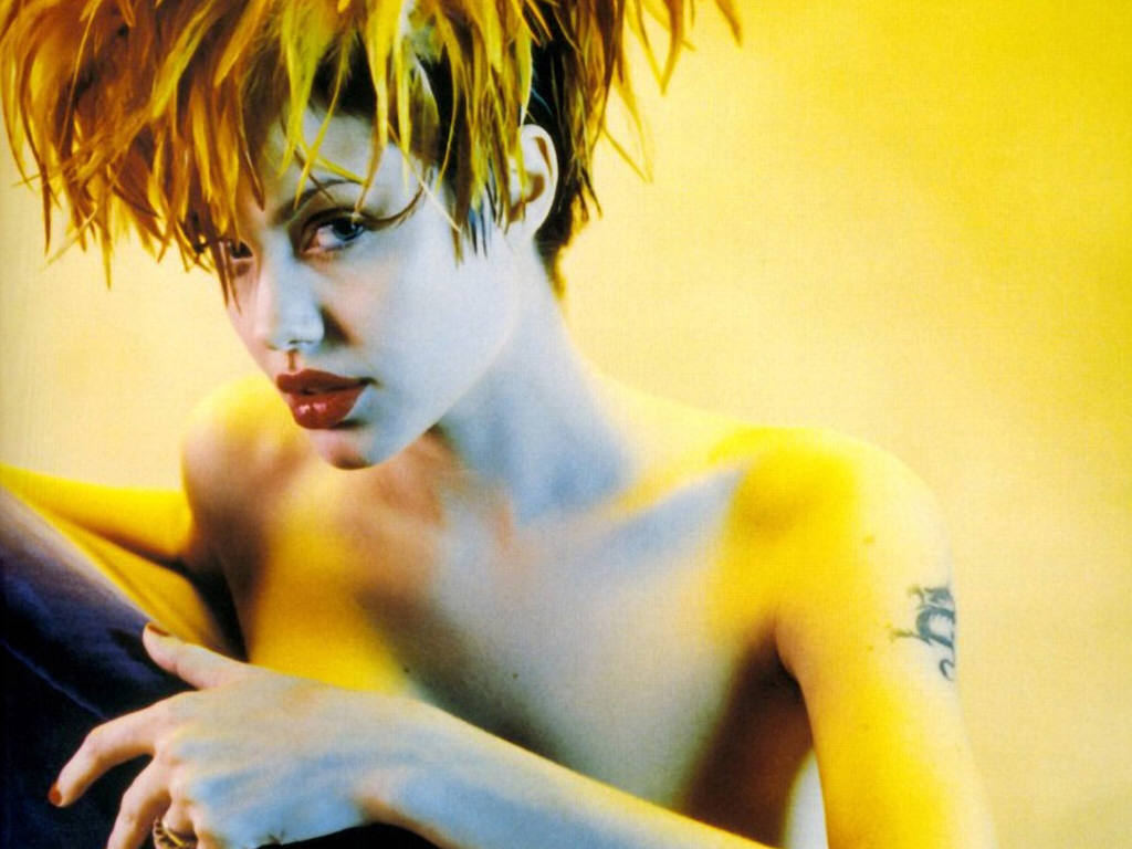 Angelina Jolie #28800