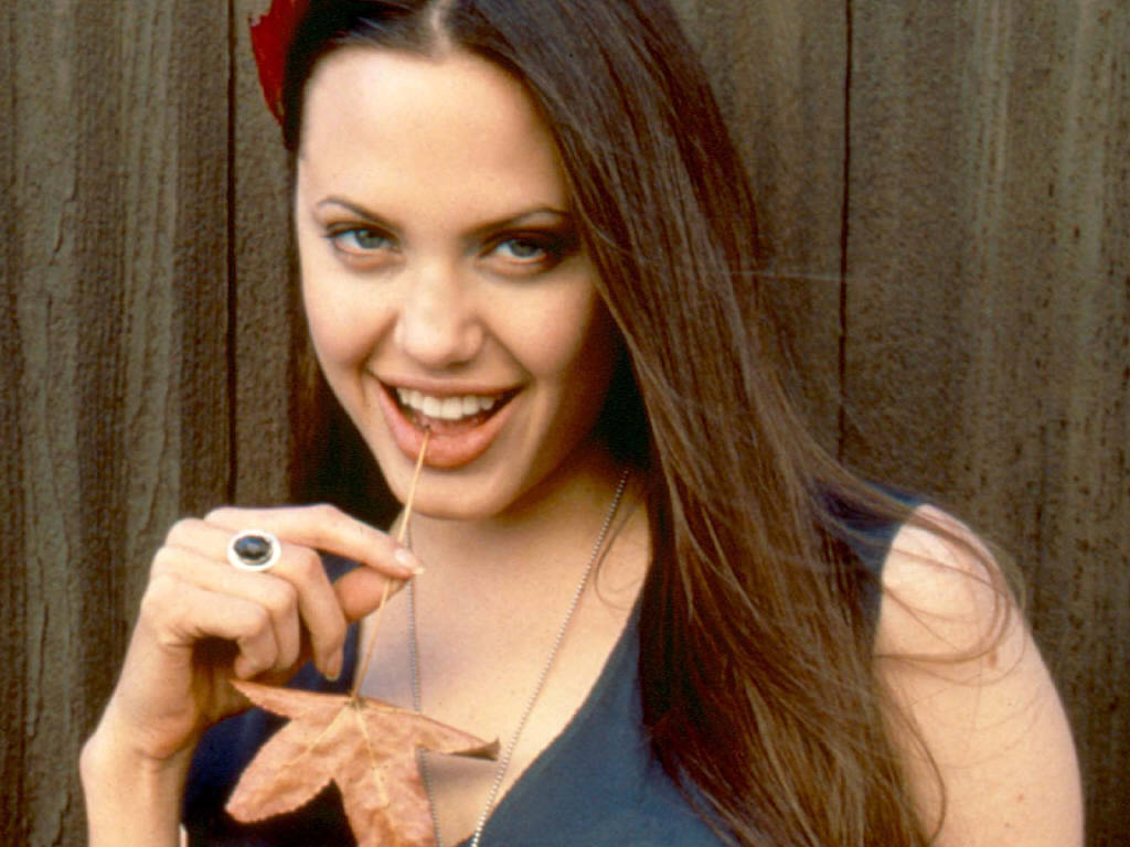 Angelina Jolie #28802