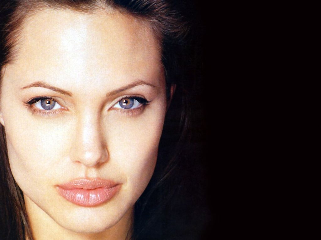 Angelina Jolie #28972