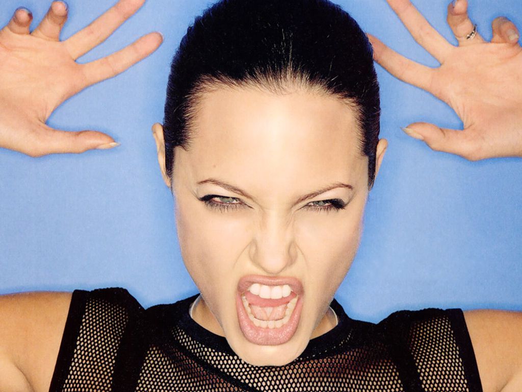 Angelina Jolie #28976